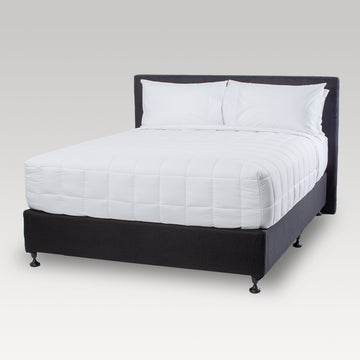 DreamGreen® 400gsm Snug Quilt - White - Cotton Outer