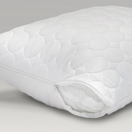 DreamGreen® Quilted Pillow Protector - Zipped